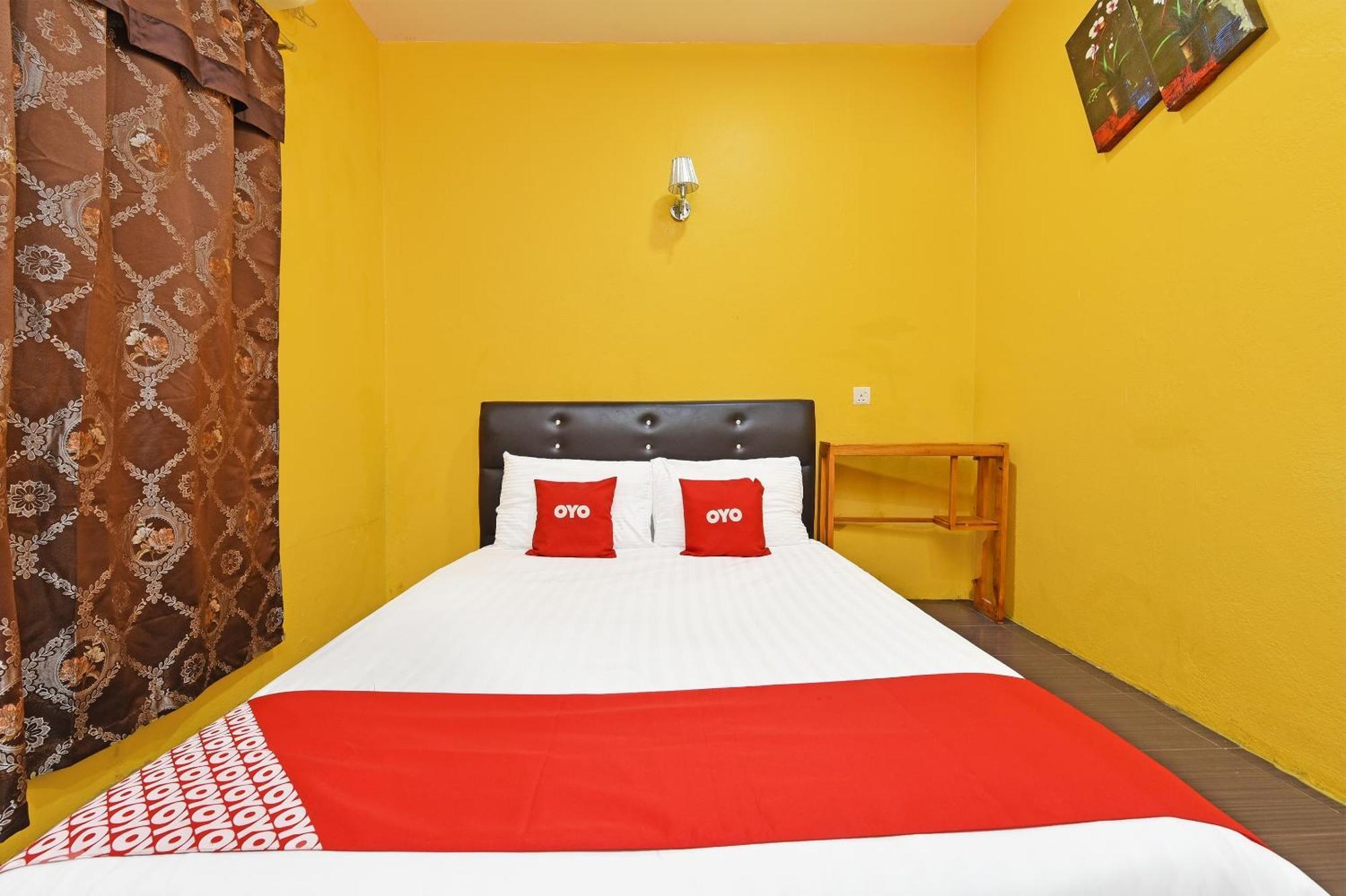 Oyo 90561 Awan Biru Motel Pantai Cenang  Exterior foto